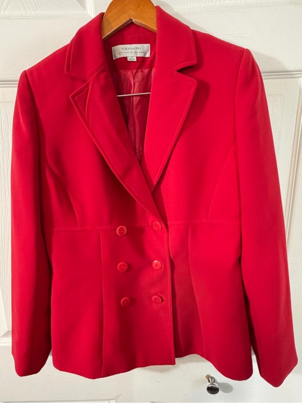 Tahari Arthur S. Levine Double Breasted Red Blazer Women’s Size 8